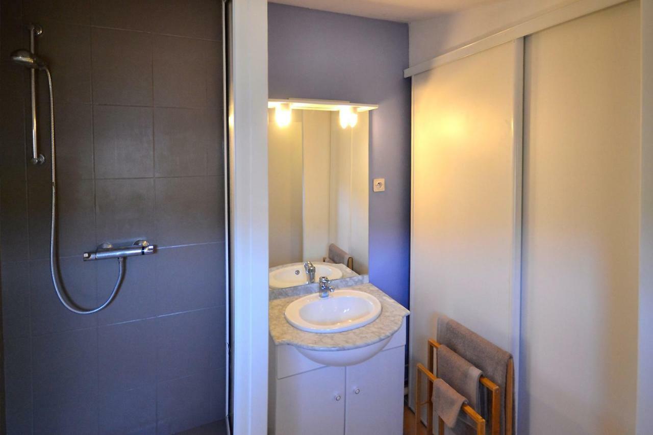 La Briardière Camélas Extérieur photo
